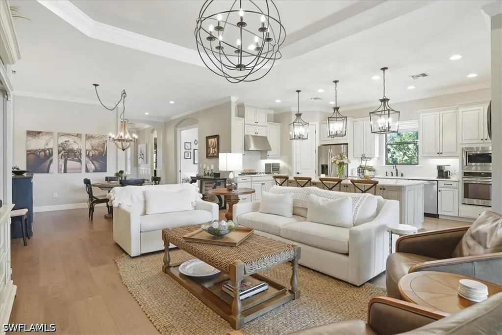 9523 Campanile Circle Naples FL 34114