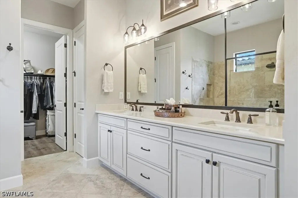 9523 Campanile Circle Naples FL 34114
