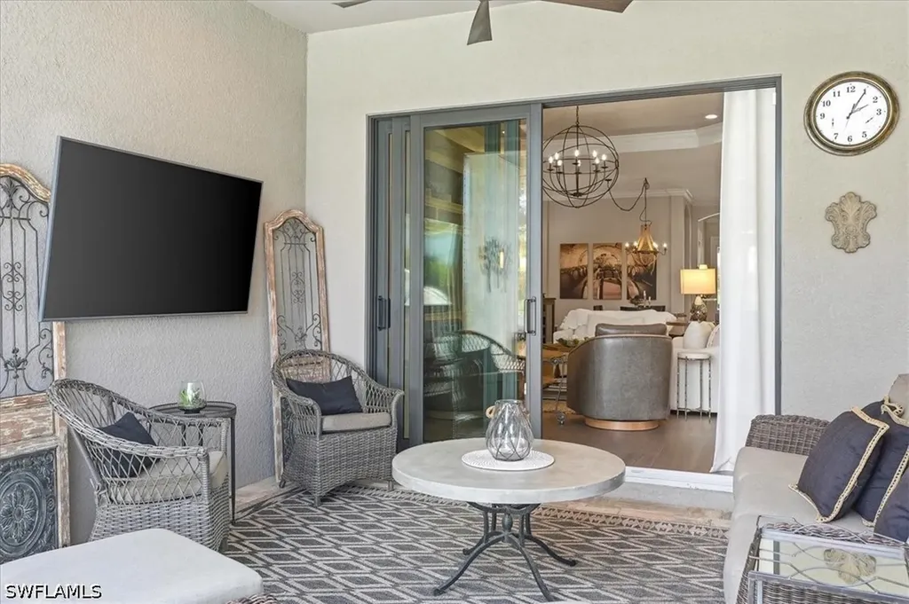 9523 Campanile Circle Naples FL 34114