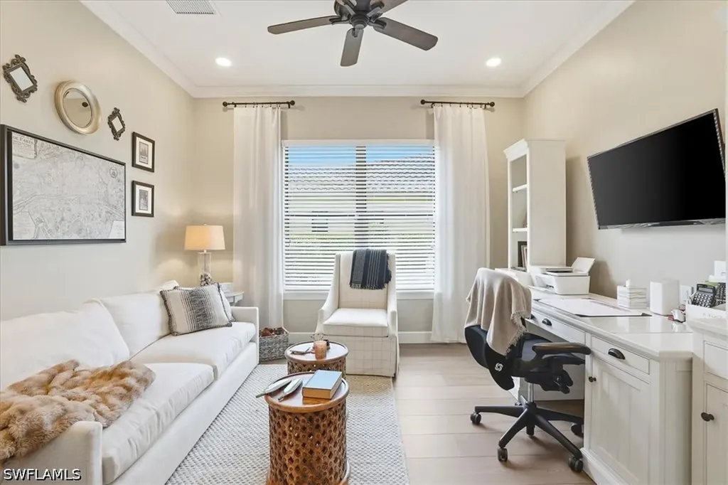 9523 Campanile Circle Naples FL 34114