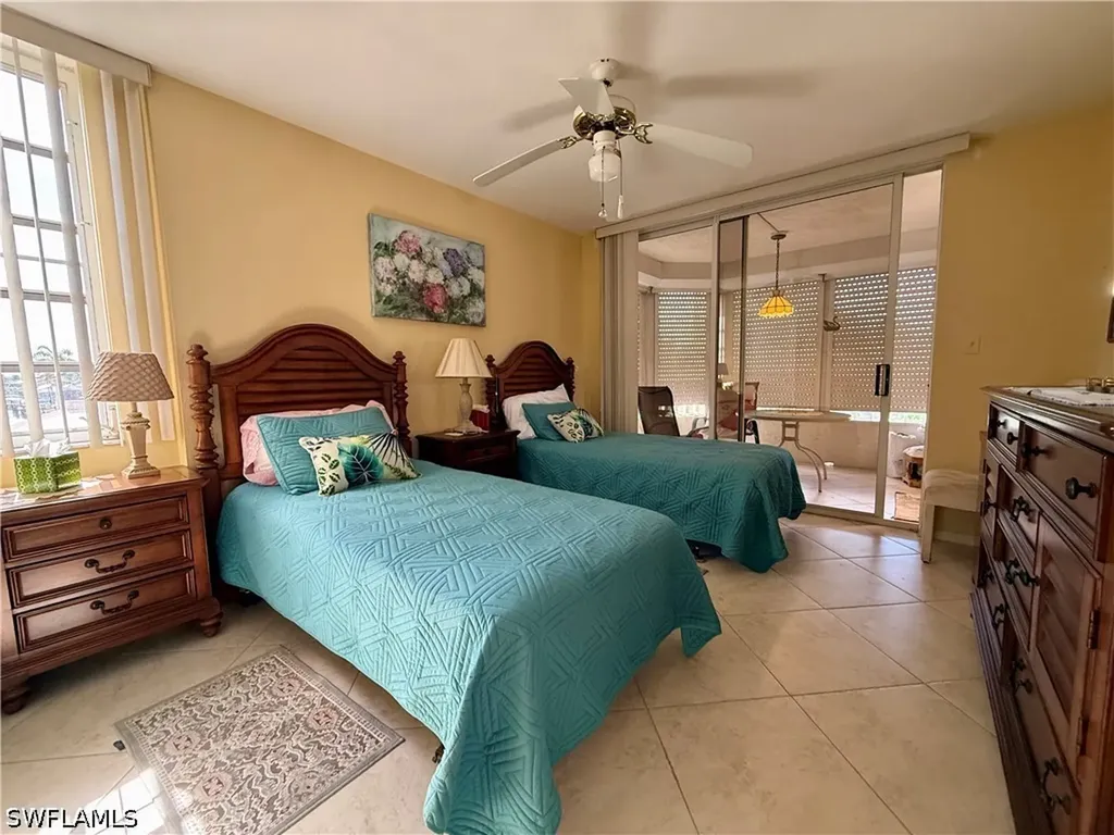 11118 Gulf Shore Drive Naples FL 34108