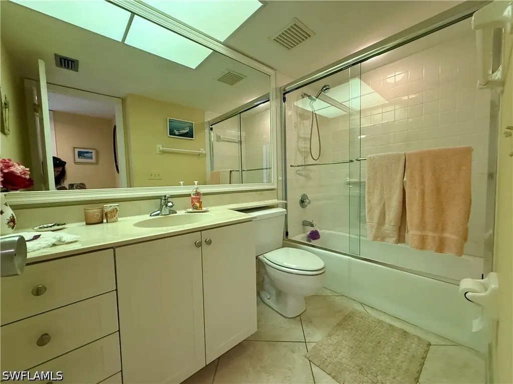 11118 Gulf Shore Drive Naples FL 34108