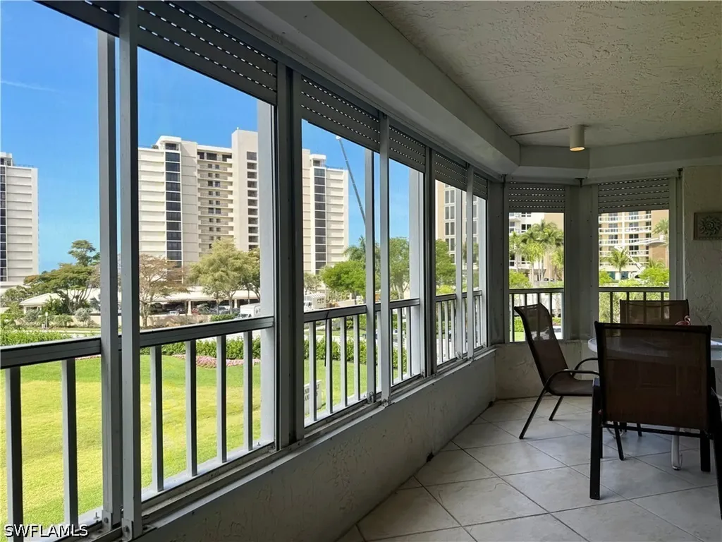 11118 Gulf Shore Drive Naples FL 34108