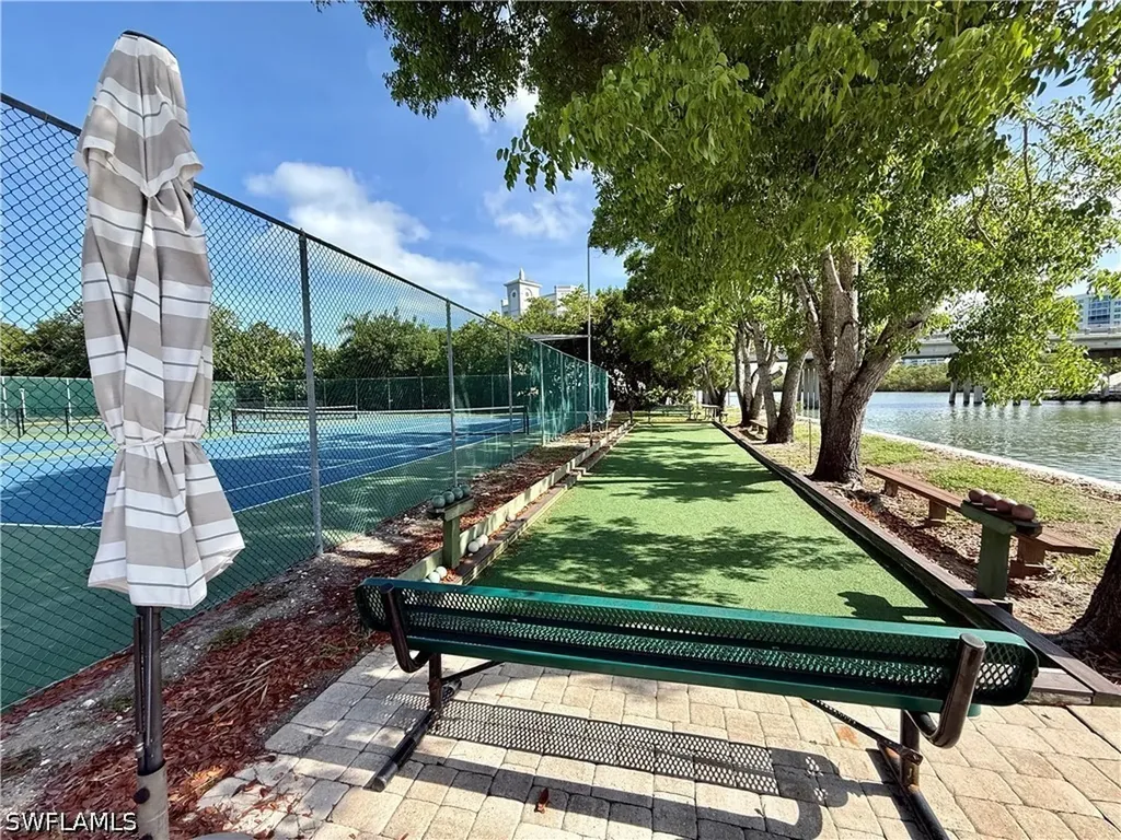 11118 Gulf Shore Drive Naples FL 34108