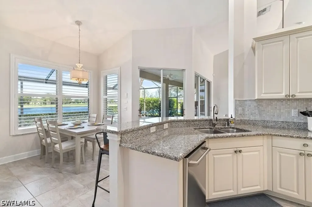 8963 Appaloosa Court Naples FL 34113