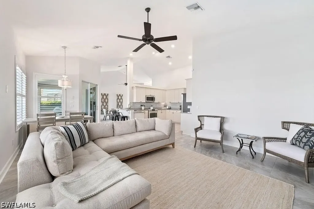 8963 Appaloosa Court Naples FL 34113