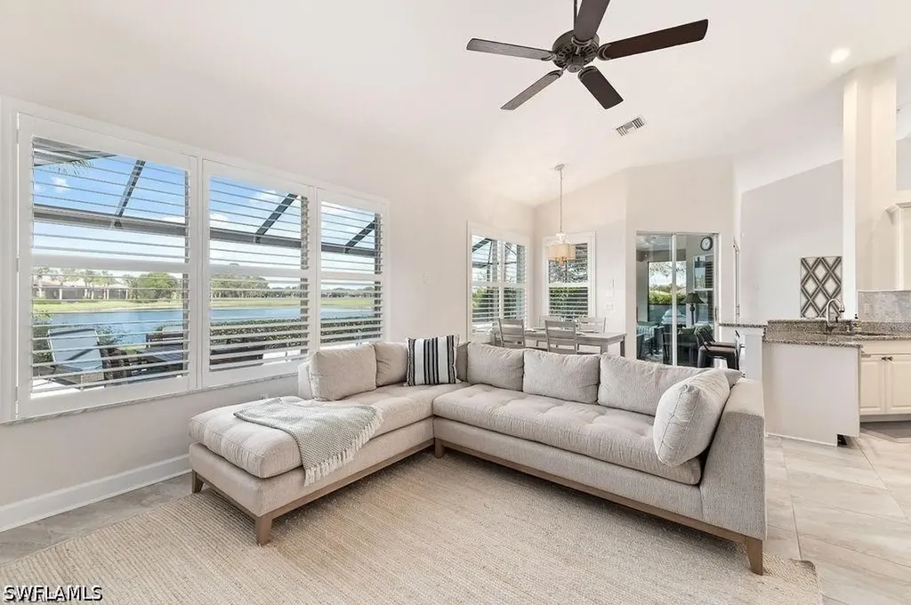 8963 Appaloosa Court Naples FL 34113