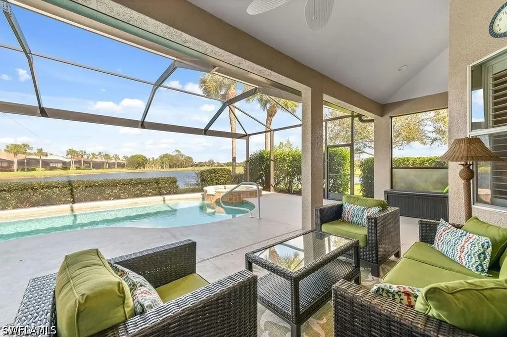 8963 Appaloosa Court Naples FL 34113
