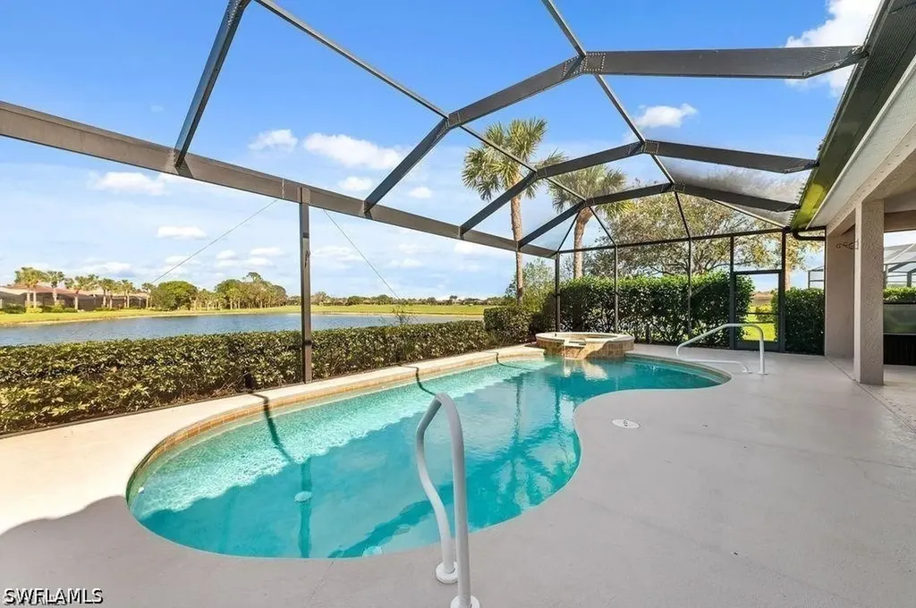 8963 Appaloosa Court Naples FL 34113