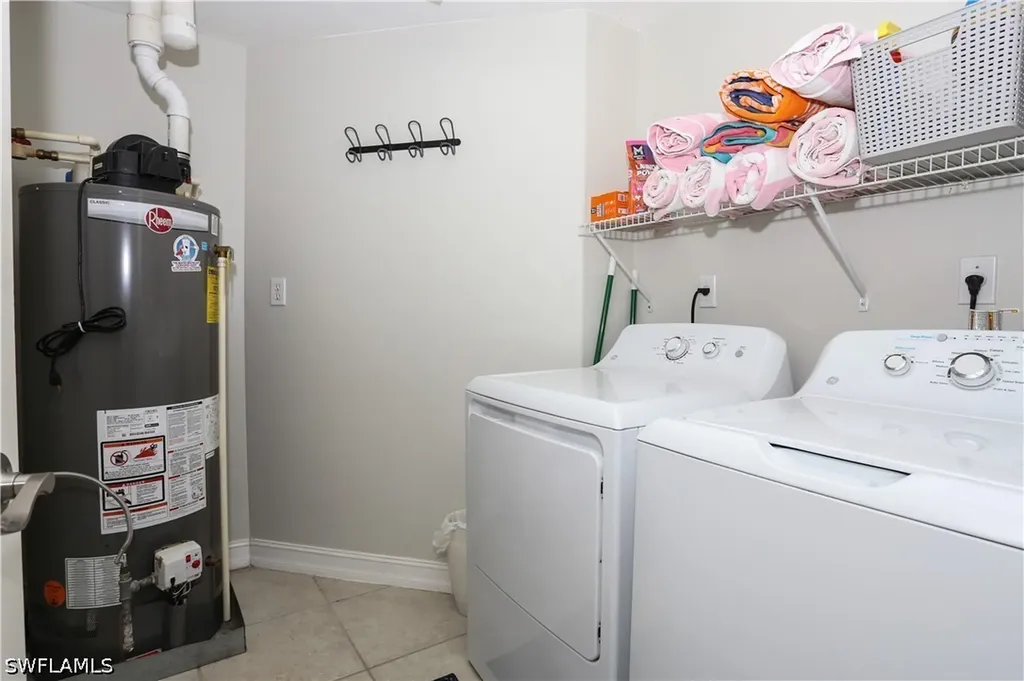 1710 Tarpon Bay Drive S Naples FL 34119