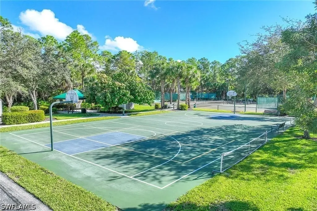 1710 Tarpon Bay Drive S Naples FL 34119