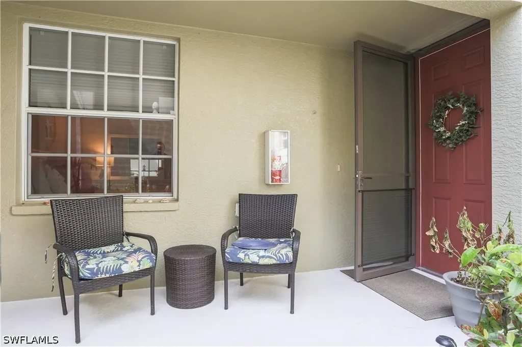 1710 Tarpon Bay Drive S Naples FL 34119
