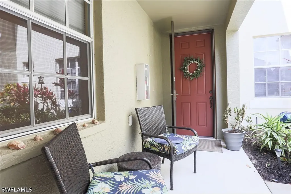 1710 Tarpon Bay Drive S Naples FL 34119
