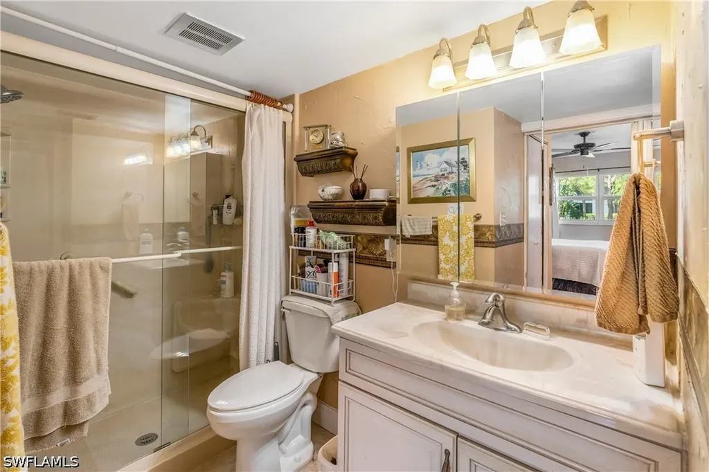 200 Valley Stream Drive Naples FL 34113