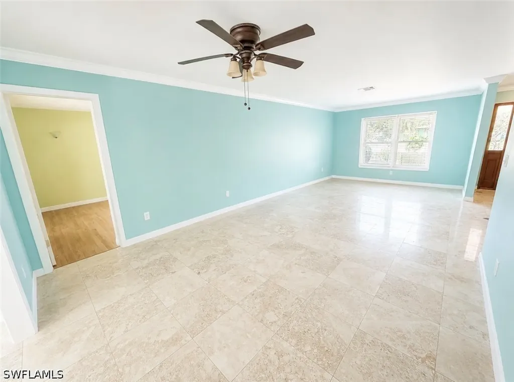 688 W Valley Drive Bonita Springs FL 34134