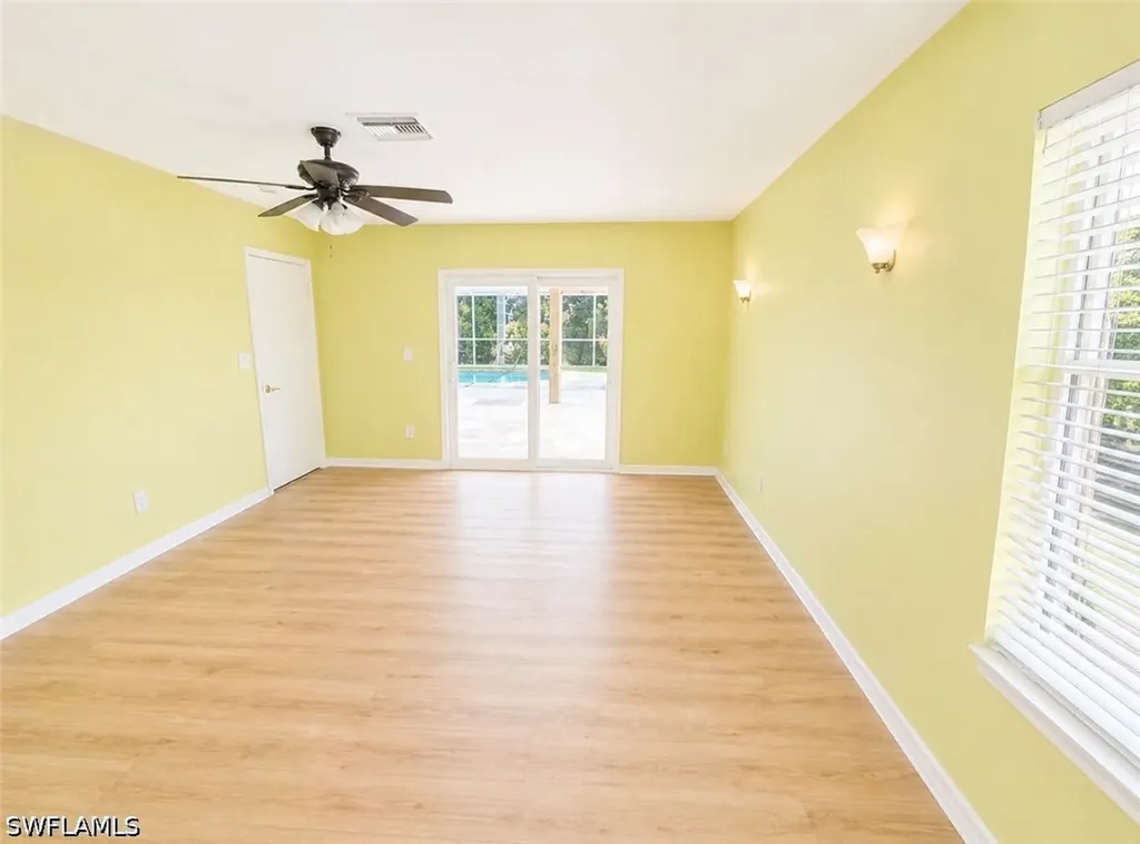 688 W Valley Drive Bonita Springs FL 34134