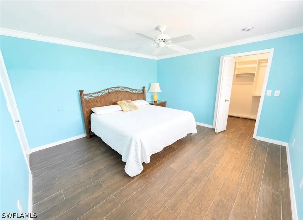 688 W Valley Drive Bonita Springs FL 34134