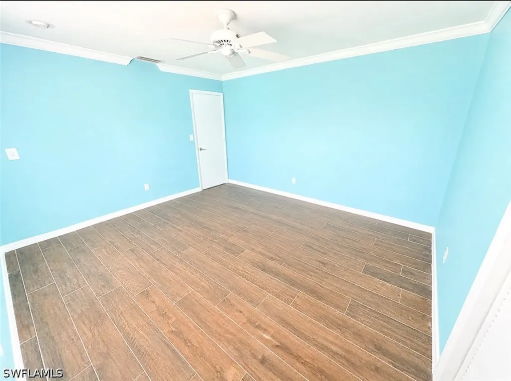 688 W Valley Drive Bonita Springs FL 34134