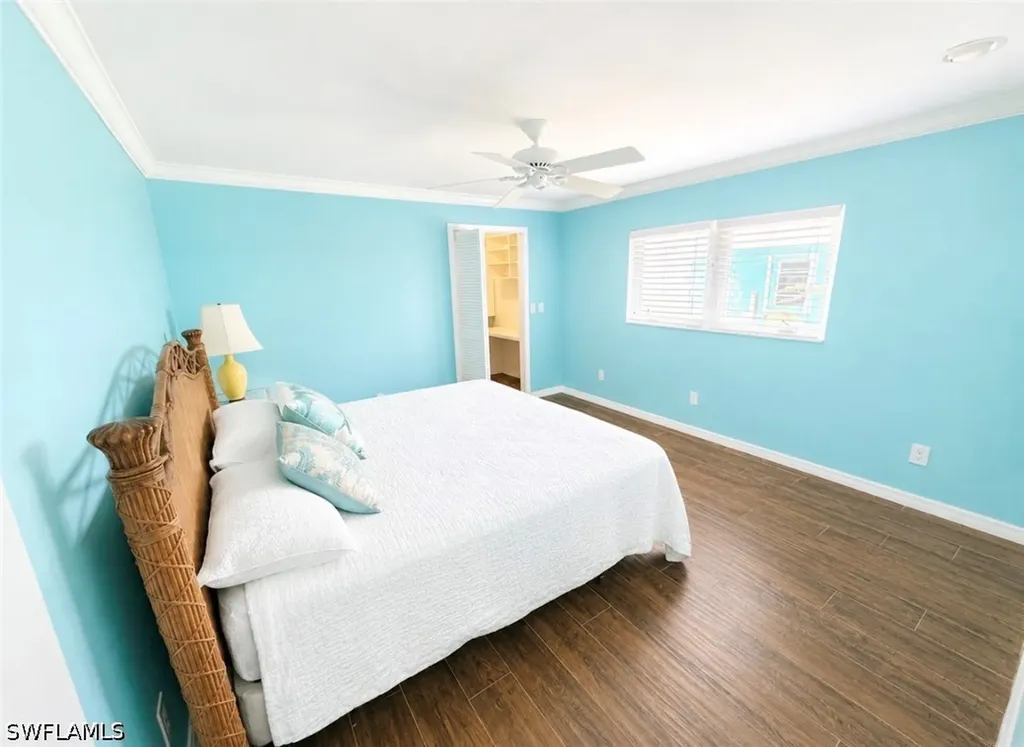 688 W Valley Drive Bonita Springs FL 34134