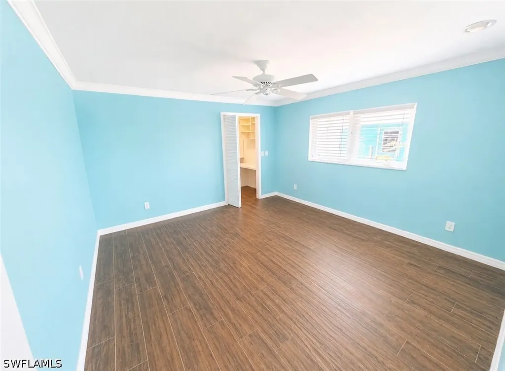 688 W Valley Drive Bonita Springs FL 34134