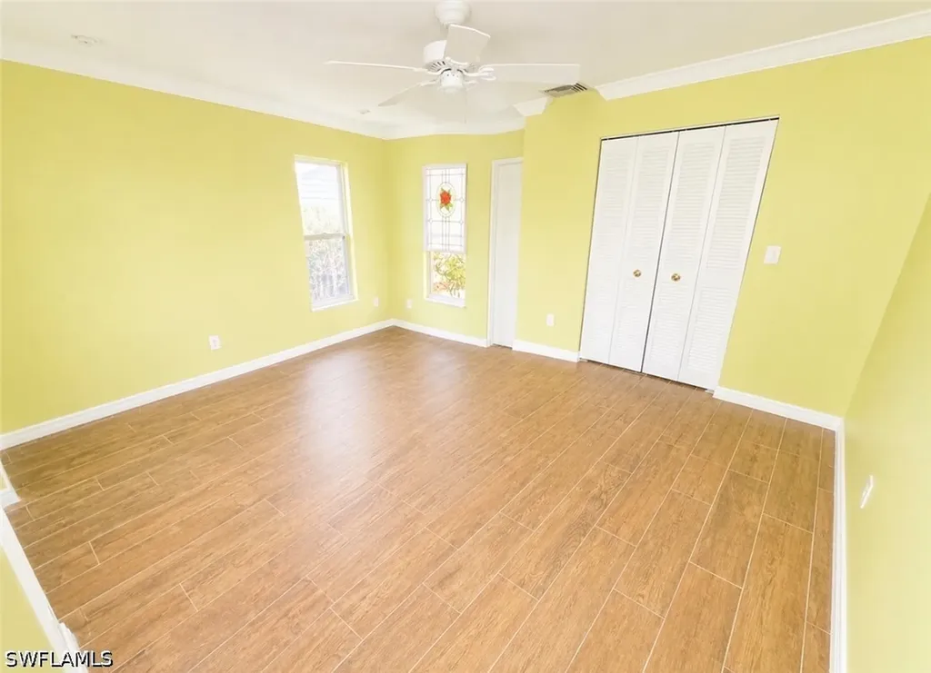 688 W Valley Drive Bonita Springs FL 34134