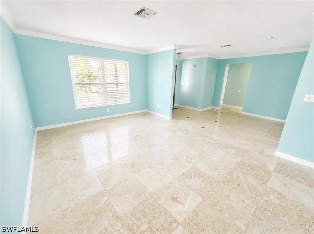 688 W Valley Drive Bonita Springs FL 34134