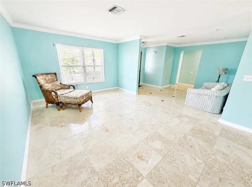 688 W Valley Drive Bonita Springs FL 34134