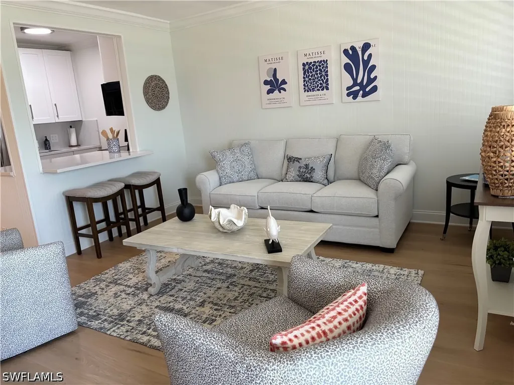473 12th Avenue S Naples FL 34102