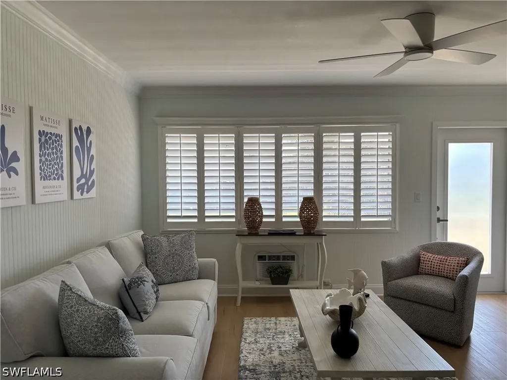 473 12th Avenue S Naples FL 34102