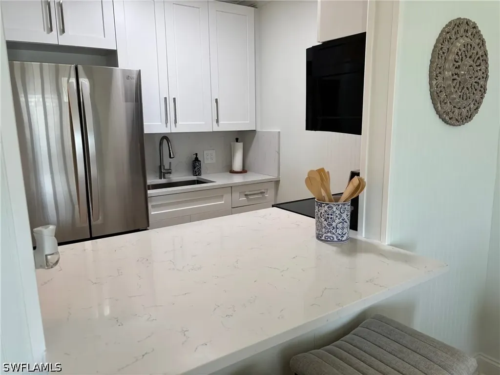 473 12th Avenue S Naples FL 34102
