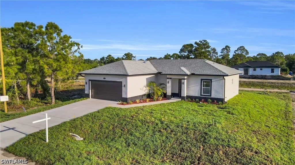 1109 Edgewood Street E Lehigh Acres FL 33974
