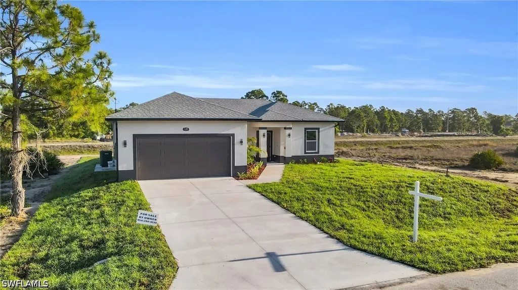 1109 Edgewood Street E Lehigh Acres FL 33974