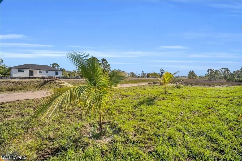 1109 Edgewood Street E Lehigh Acres FL 33974