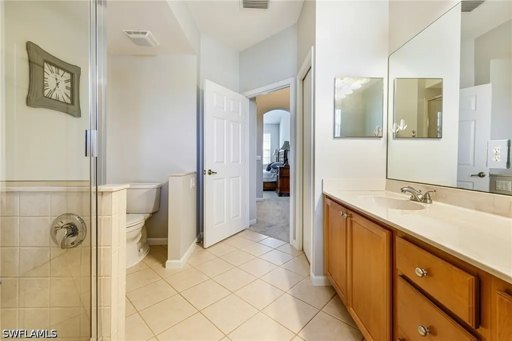 19081 Ridgepoint Drive Estero FL 33928-3915