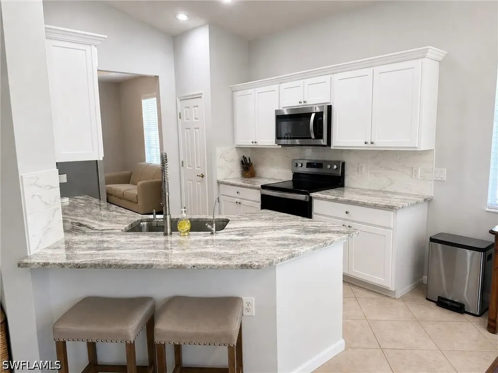 19081 Ridgepoint Drive Estero FL 33928-3915