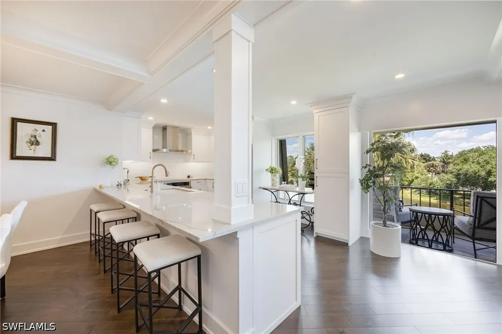 102 Tall Pine Lane Naples FL 34105