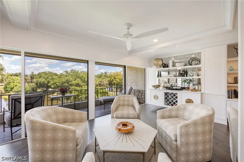 102 Tall Pine Lane Naples FL 34105