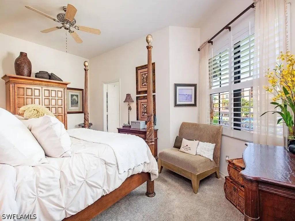 160 160 Vintage Circle Naples FL 34119
