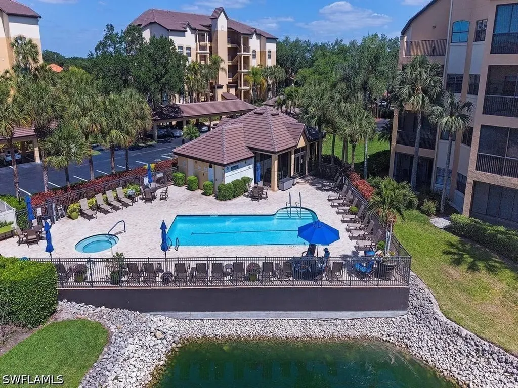160 160 Vintage Circle Naples FL 34119