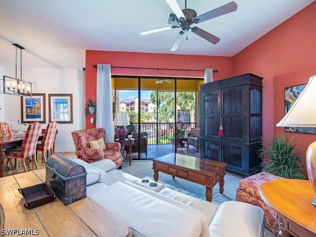 160 160 Vintage Circle Naples FL 34119