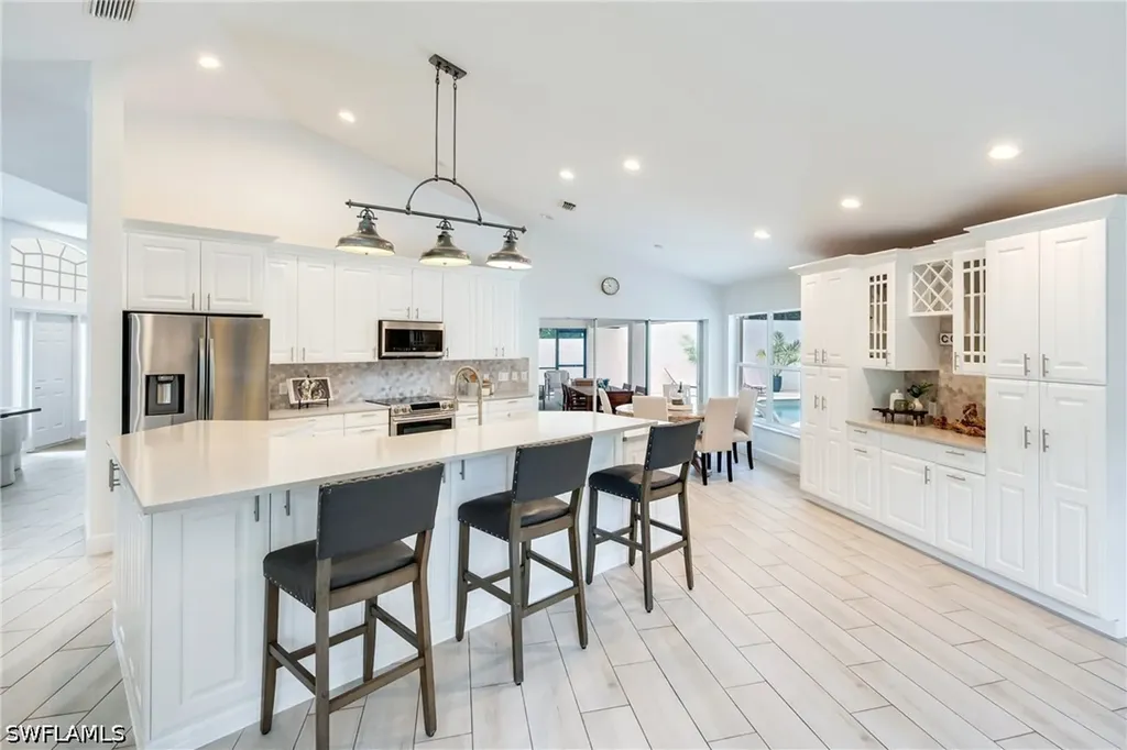 8058 Vera Cruz Way Naples FL 34109
