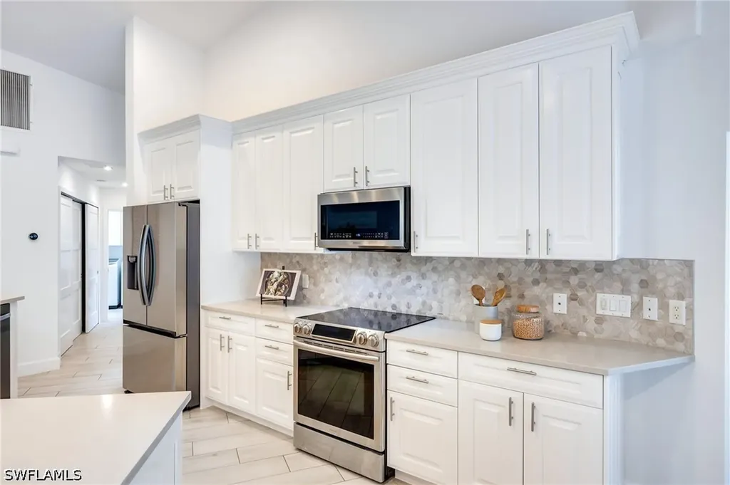 8058 Vera Cruz Way Naples FL 34109