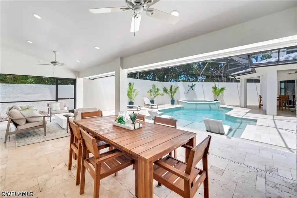 8058 Vera Cruz Way Naples FL 34109