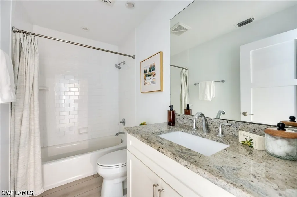 8058 Vera Cruz Way Naples FL 34109