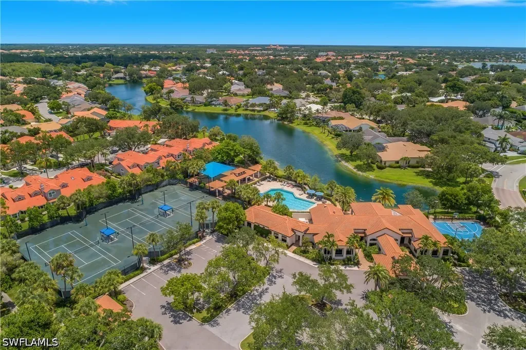 8058 Vera Cruz Way Naples FL 34109