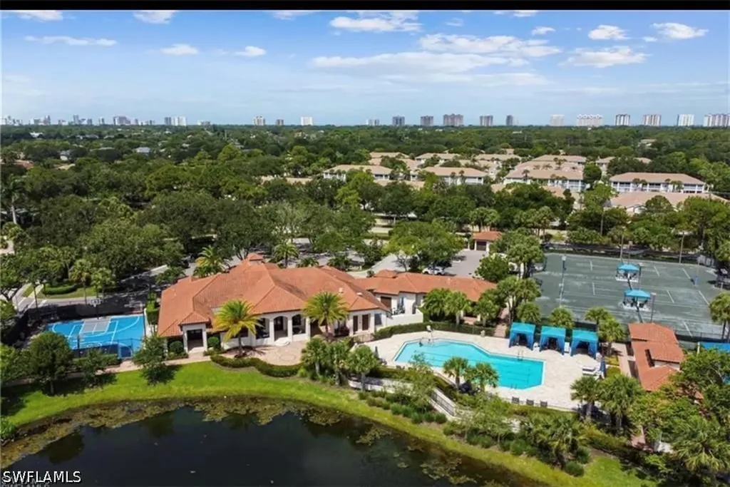 8058 Vera Cruz Way Naples FL 34109