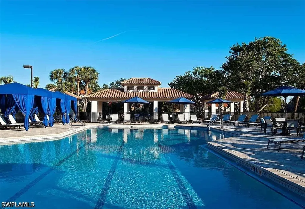 8058 Vera Cruz Way Naples FL 34109