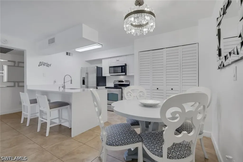 5307 Summerlin Road Fort Myers FL 33919