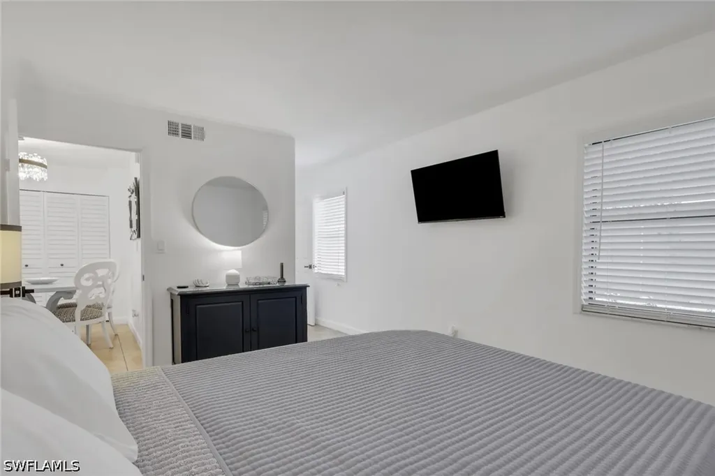5307 Summerlin Road Fort Myers FL 33919