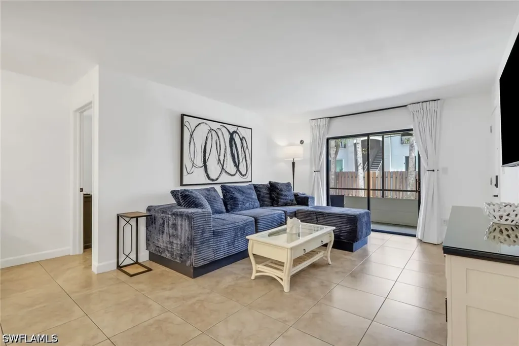 5307 Summerlin Road Fort Myers FL 33919